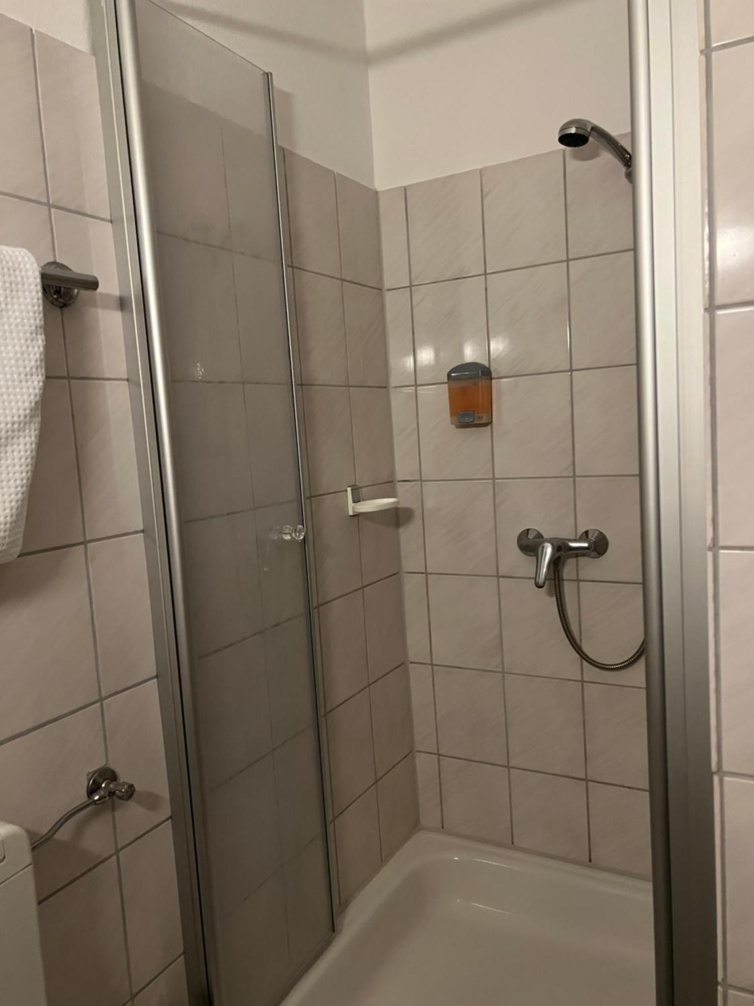 Niebuhrs Hotel Friedrichsdorf Δωμάτιο φωτογραφία