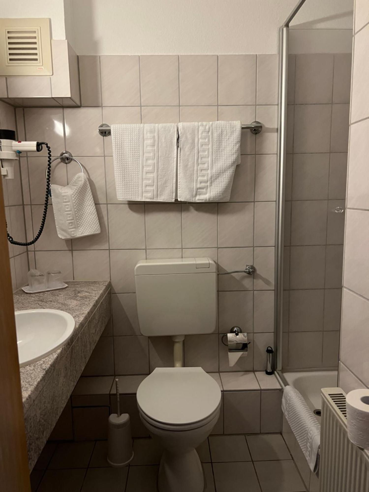 Niebuhrs Hotel Friedrichsdorf Δωμάτιο φωτογραφία